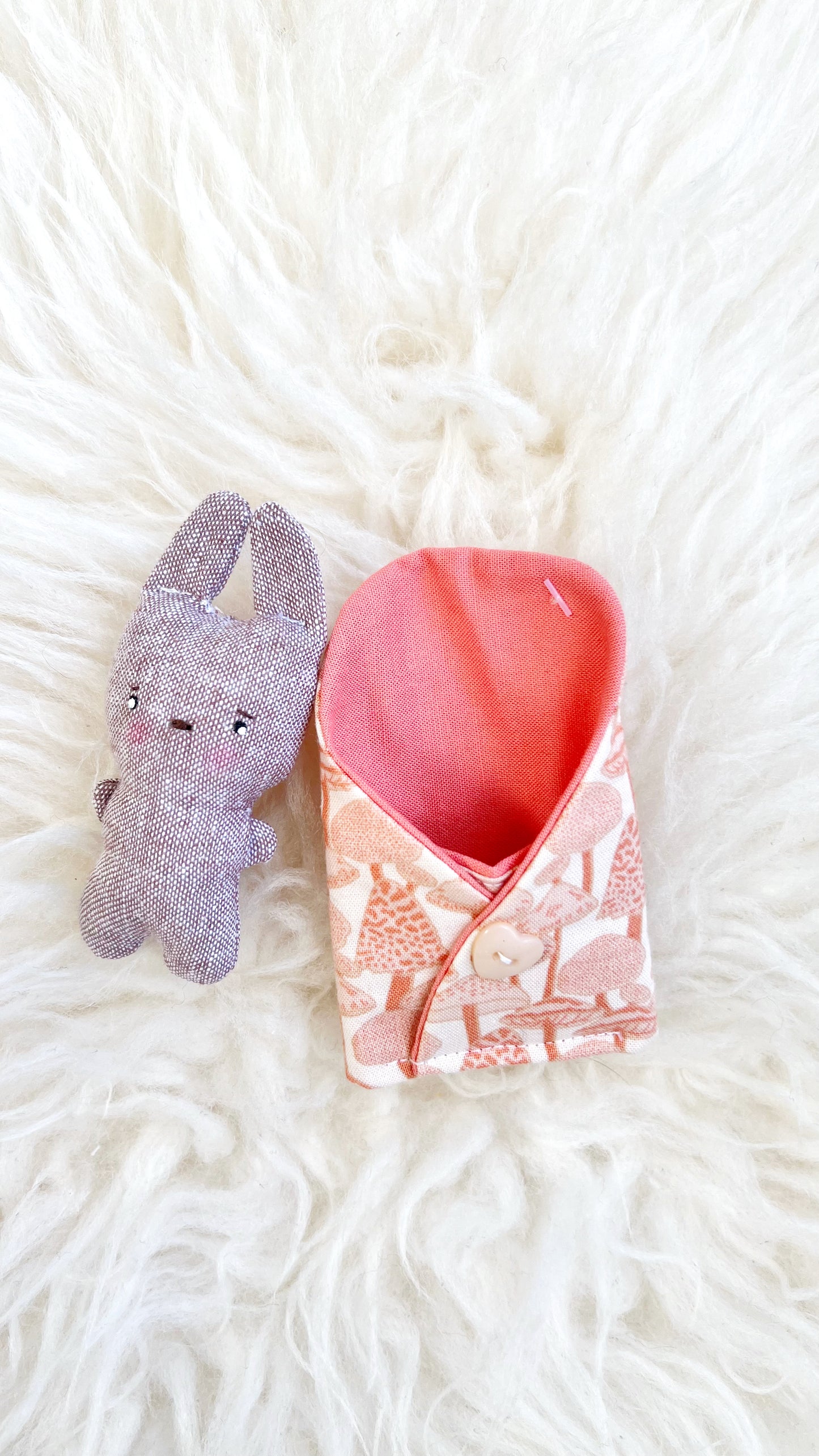 Bunny cozy pal, rabbit cozy pal