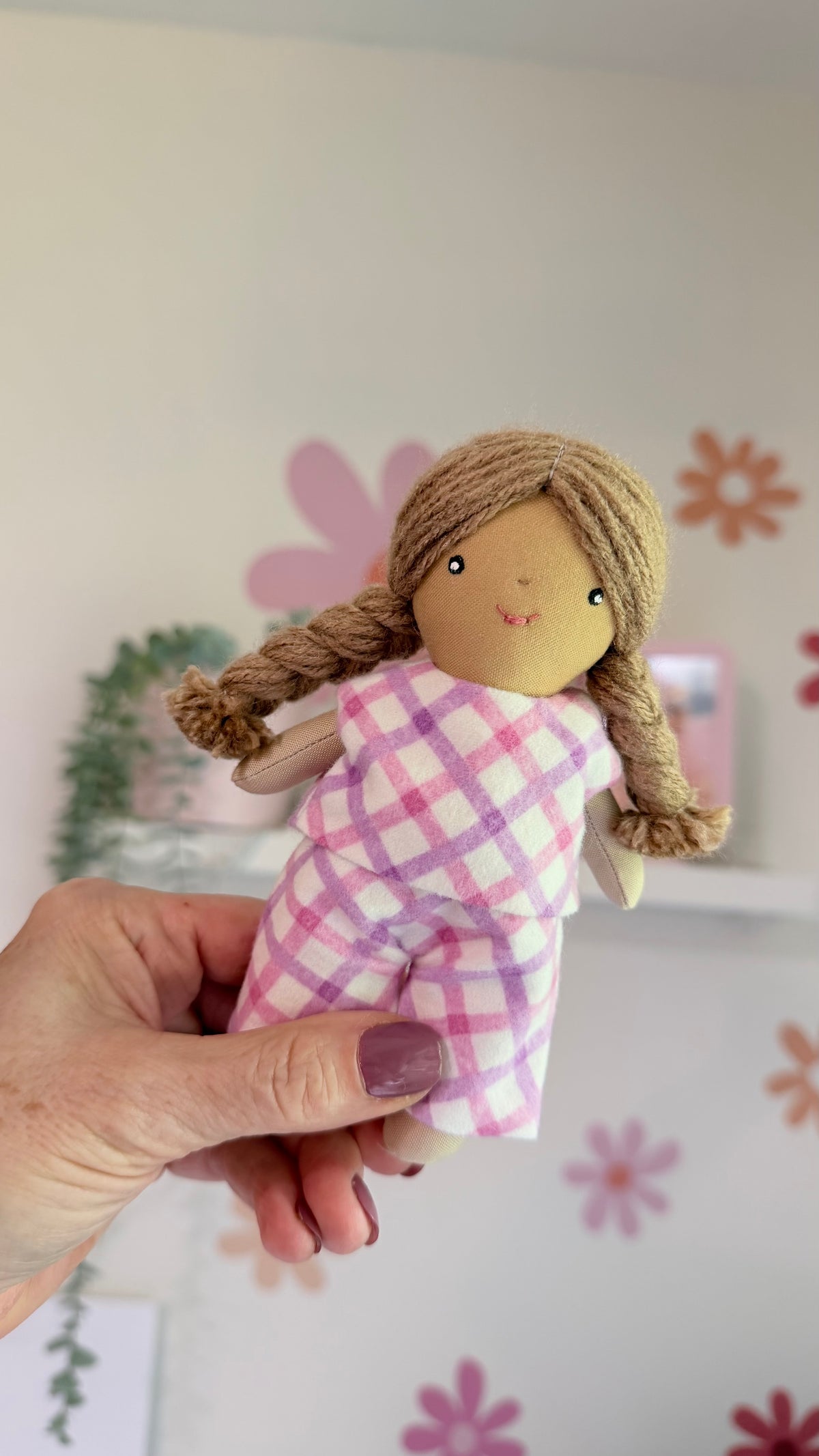 Travel Dollhouse, Pink/Green Fabric Dollhouse