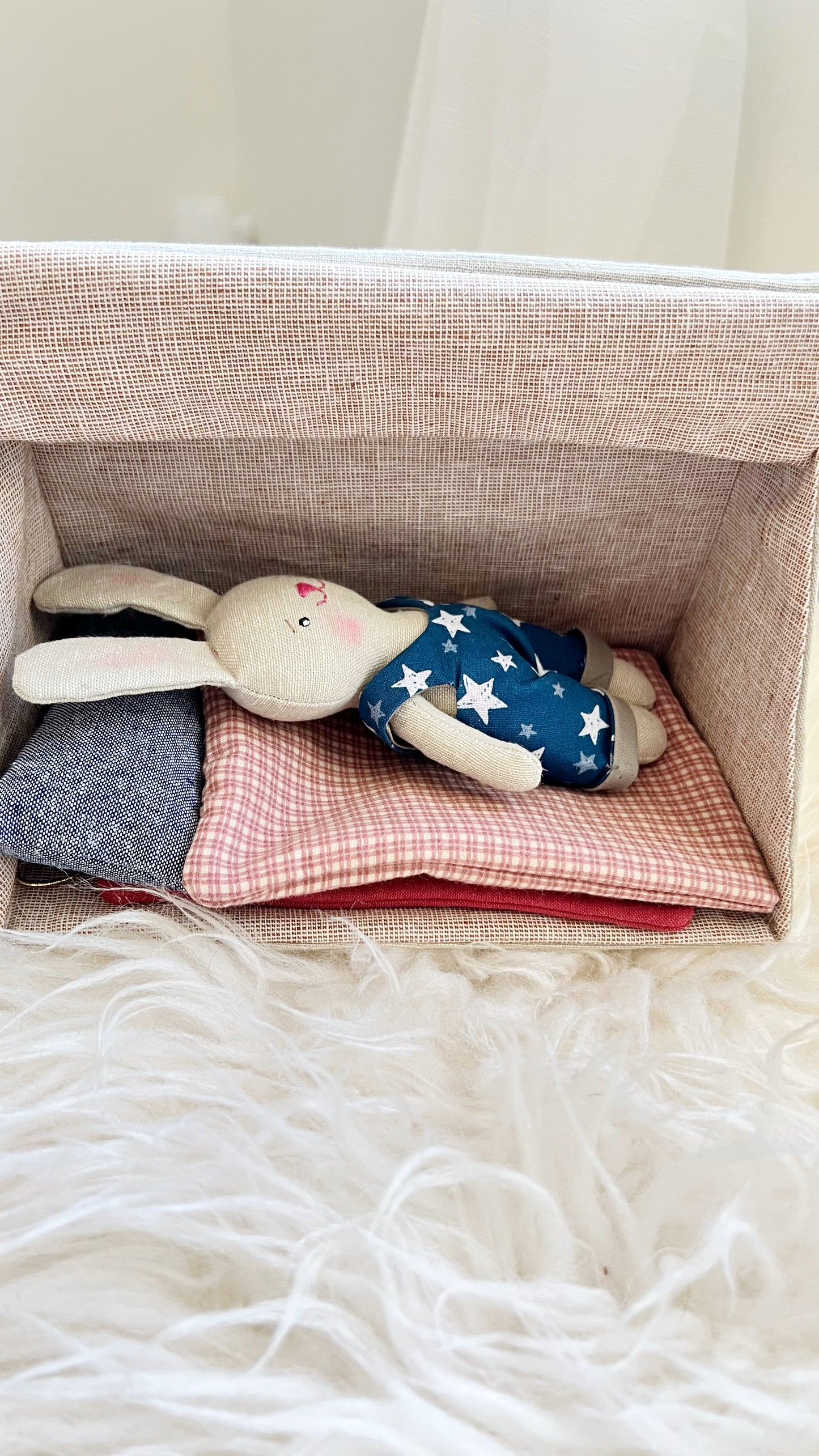 Mini doll tent, mini doll home, mini accessories