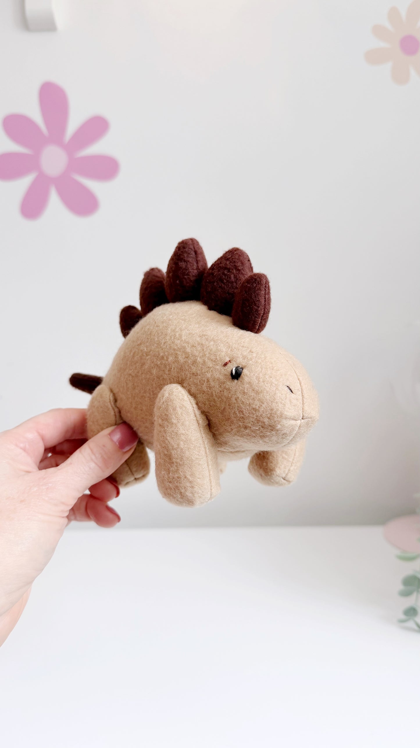 Stegosaurus Plushie, Taupe Stegosaurus