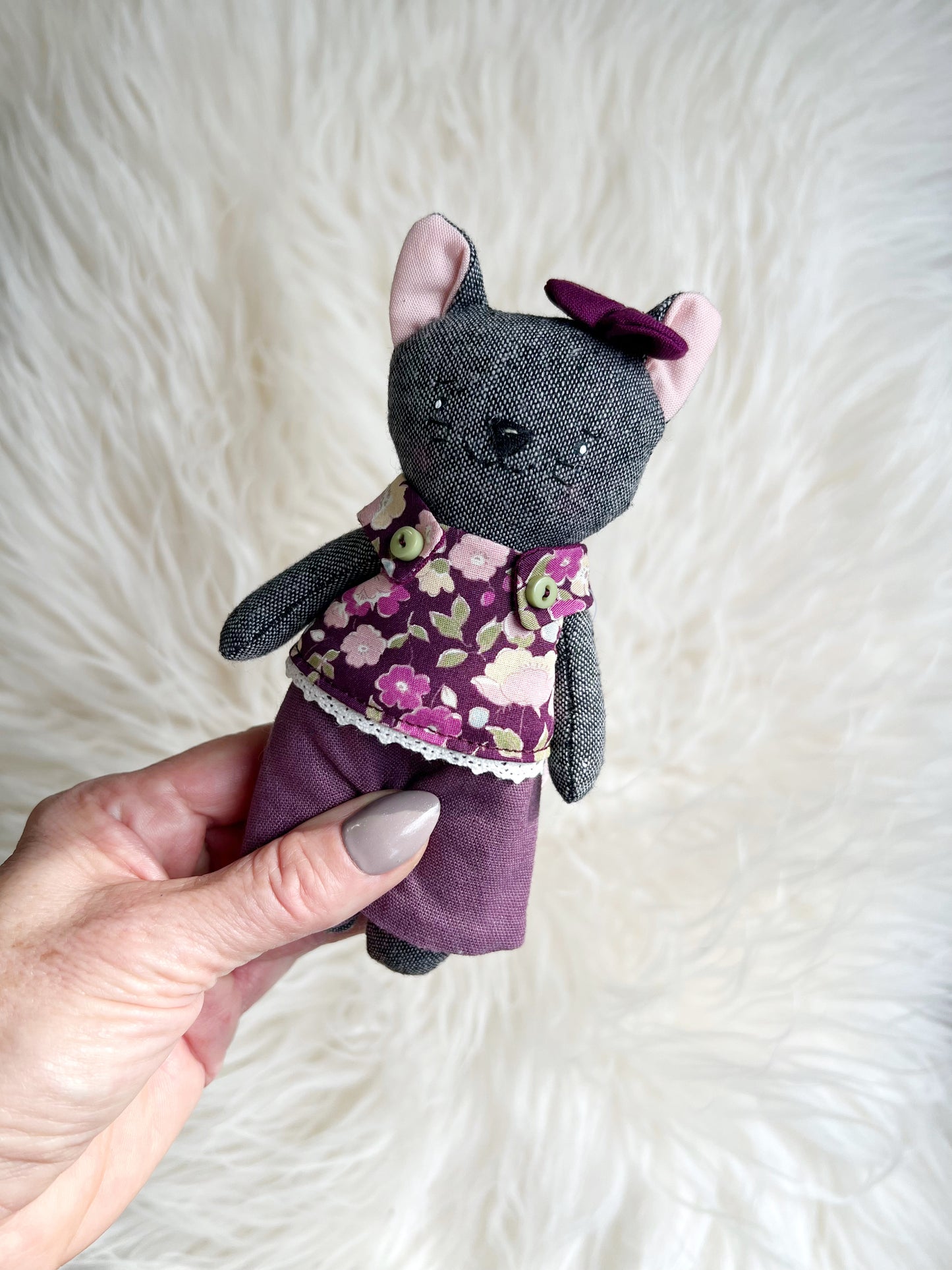 Mini Cat, Cat doll, dollhouse doll