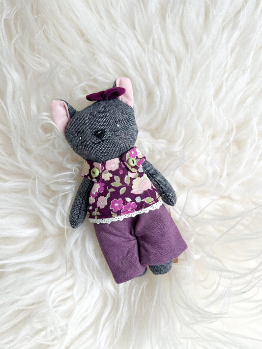 Mini Cat, Cat doll, dollhouse doll
