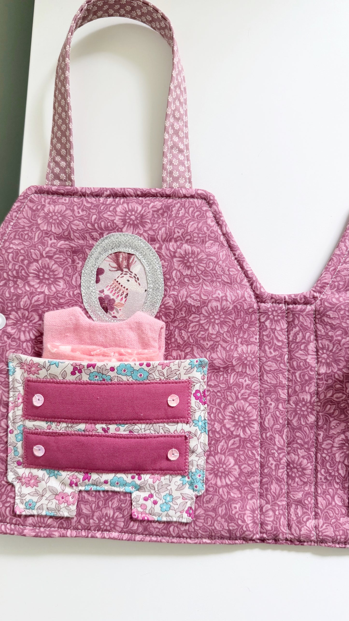 Travel Dollhouse, Pink Fabric Dollhouse
