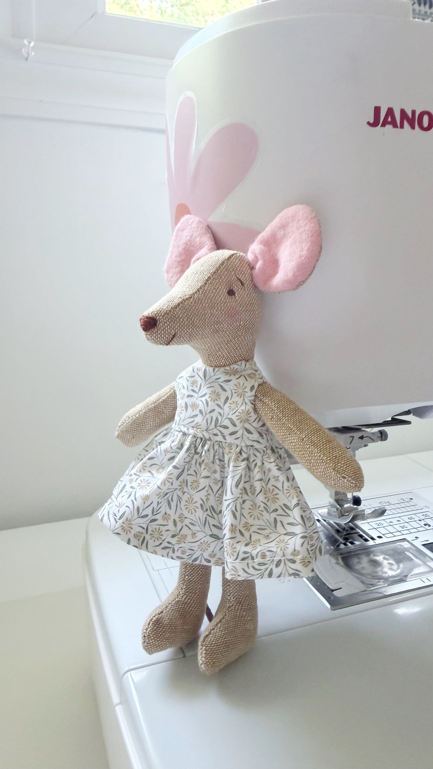 Pocket Mouse, Mouse Doll