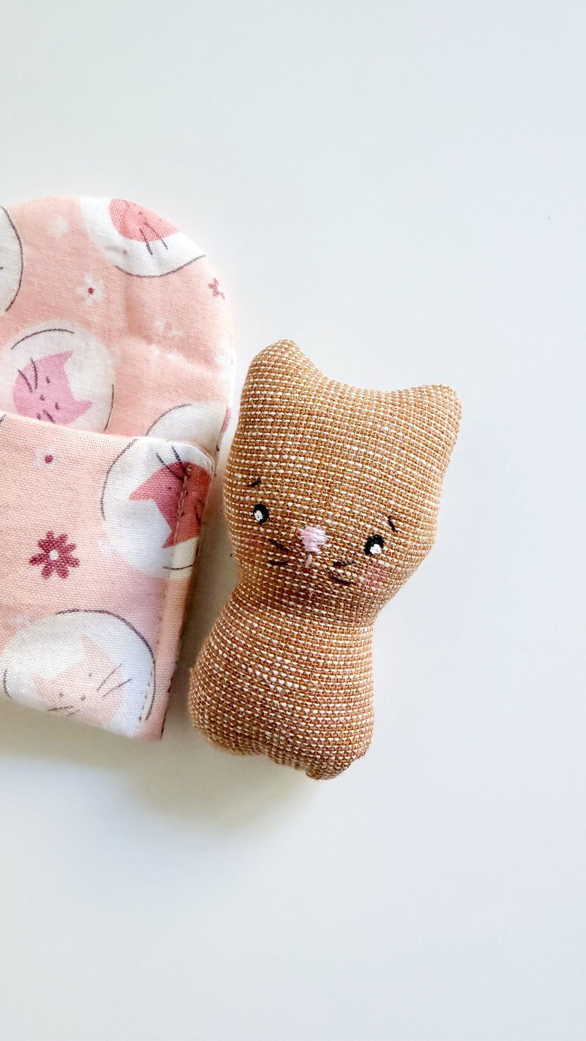 Cat cozy pal, cat doll, Pocket Pal, Animal in a Bed