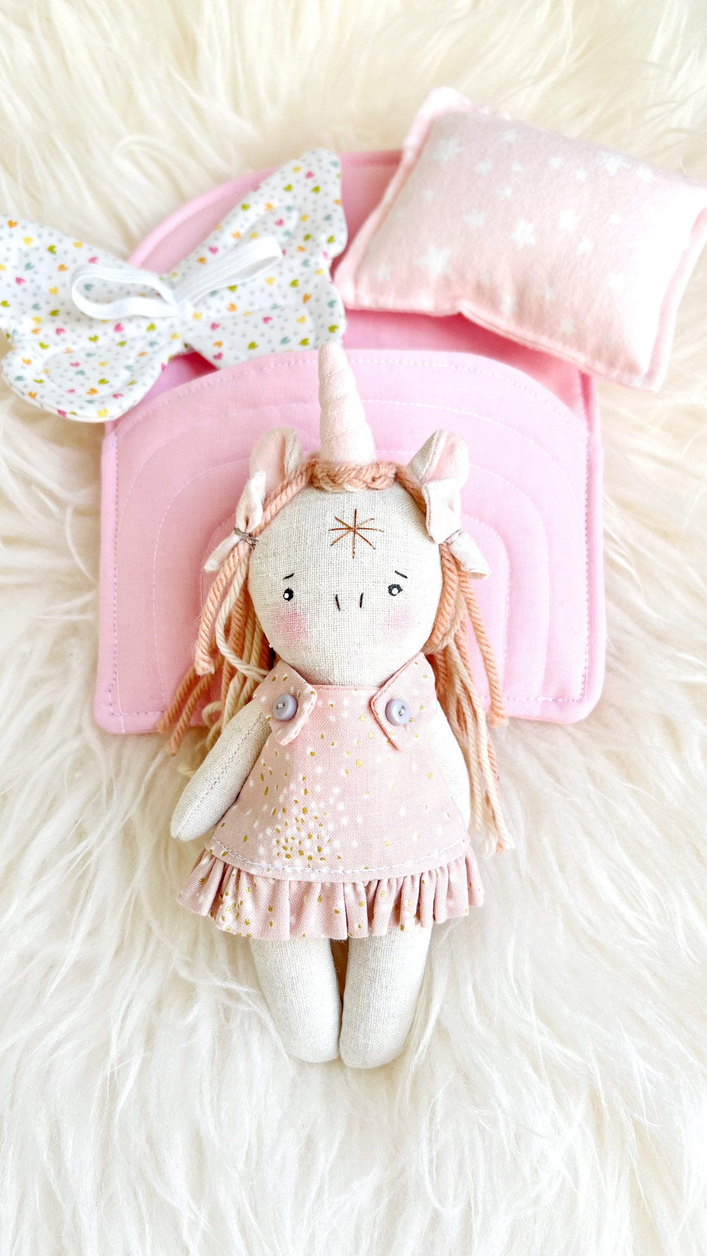 #3 Unicorn Doll, Rainbow Bed