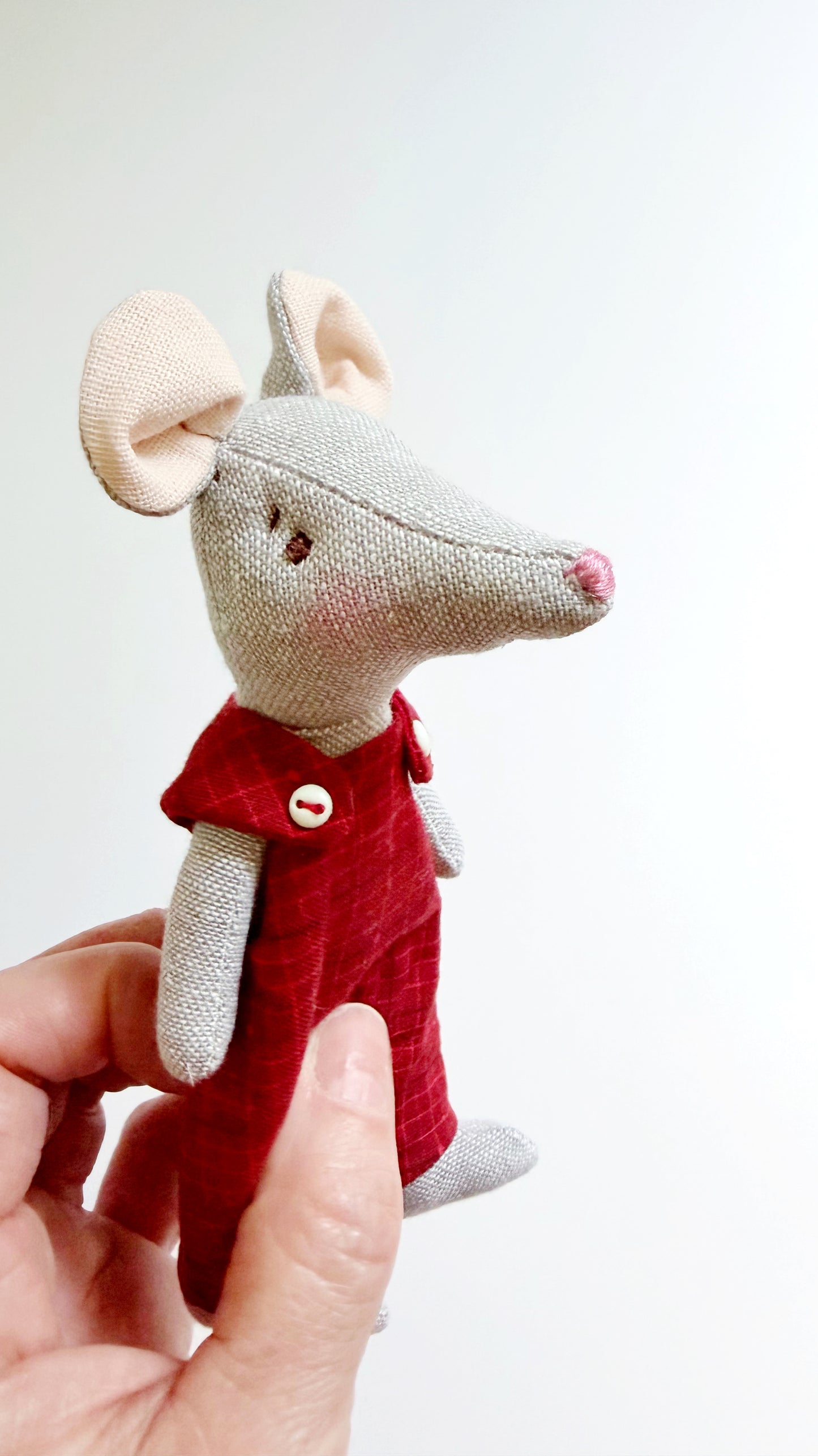 Red Pocket Mouse, Mouse Doll,  Mouse Doll