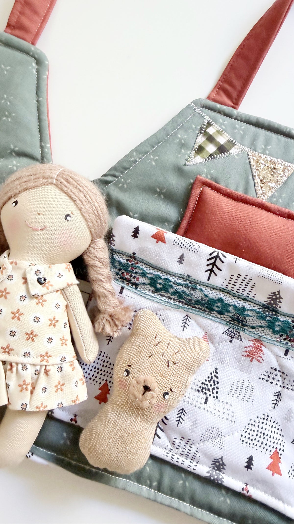 Travel Dollhouse, Portable Doll House, Fabric Dollhouse, Quiet Book