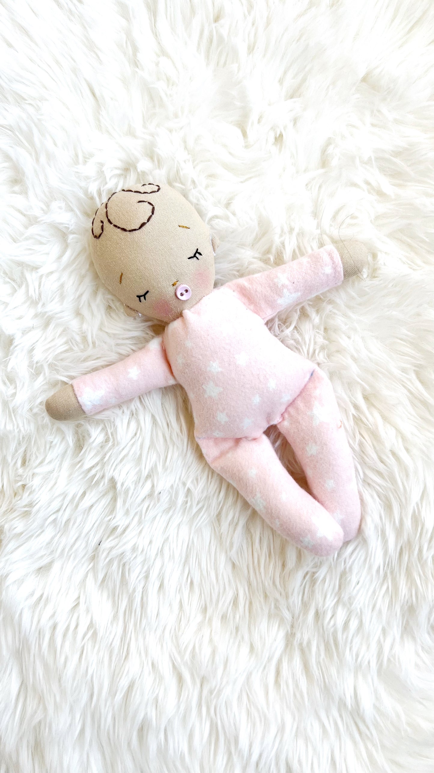 Baby doll, snuggle doll