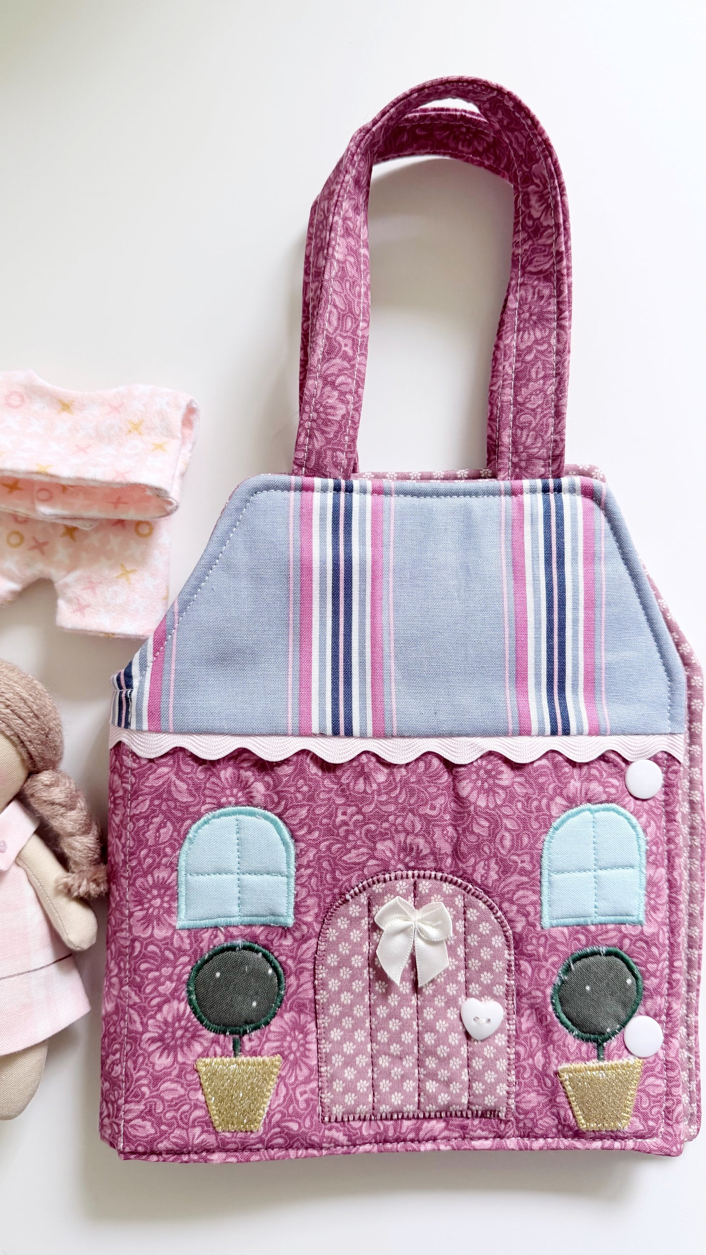 Travel Dollhouse, Pink Fabric Dollhouse