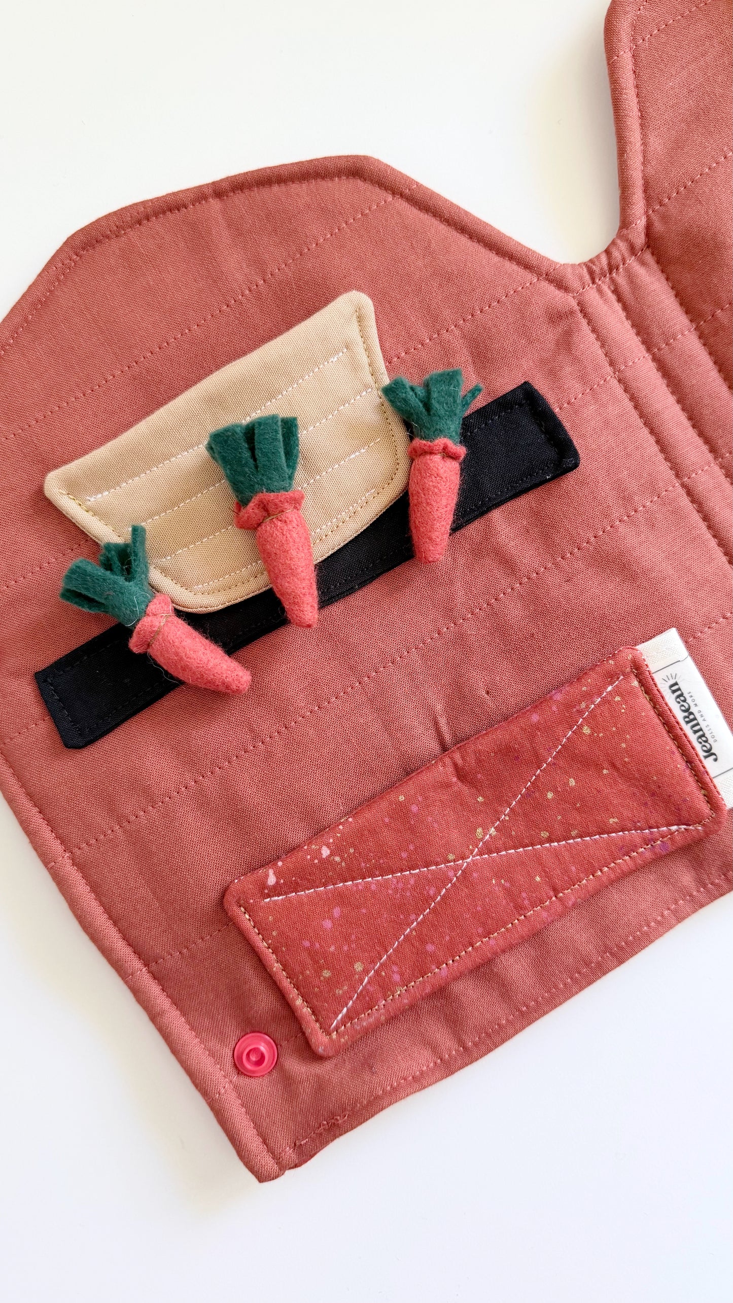 Barn Wallet, Barnyard House, Farm Animals