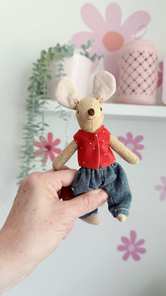 Red Pocket Mouse, Mouse Doll,  Mouse Doll