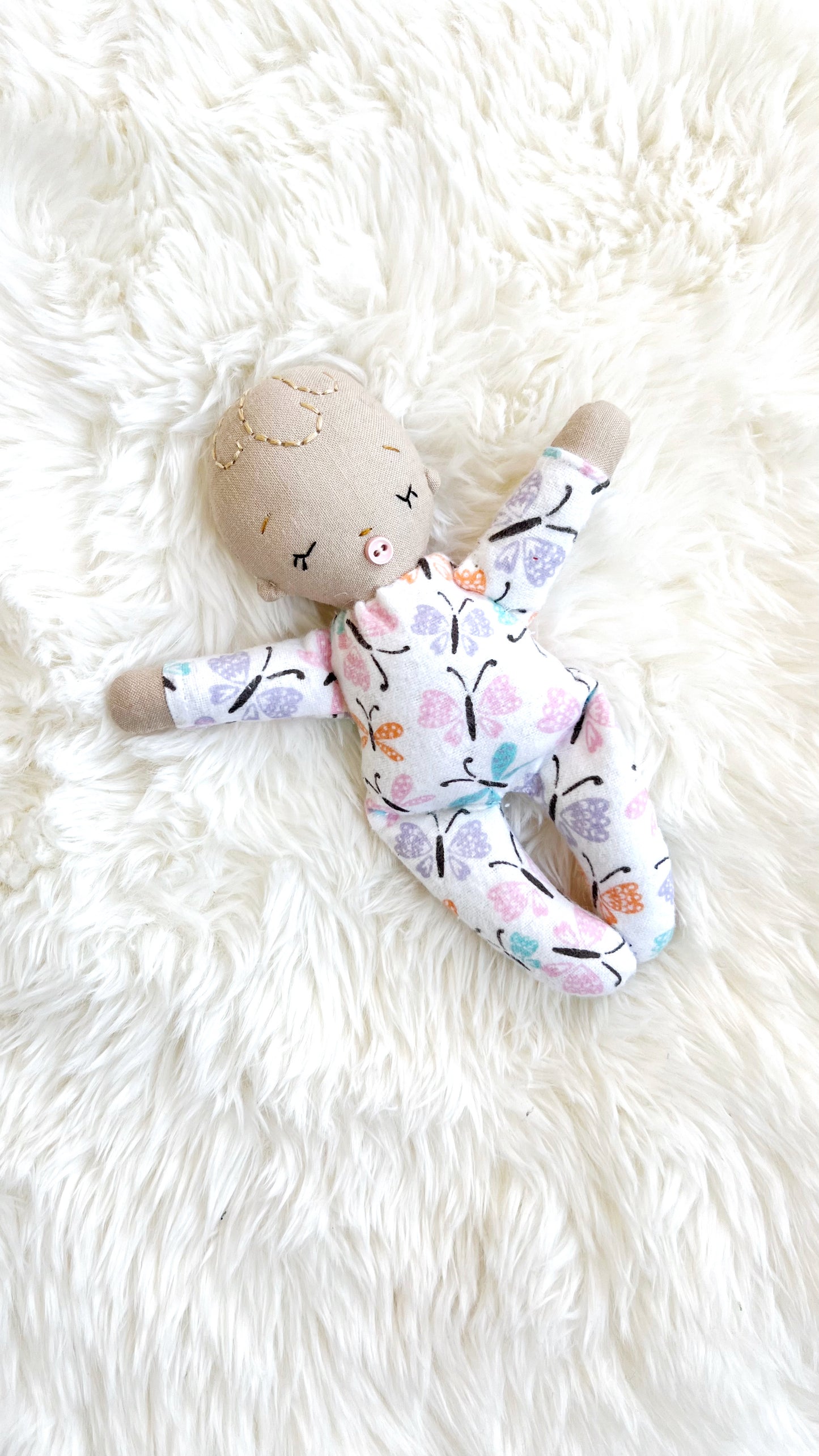 Baby doll, snuggle doll