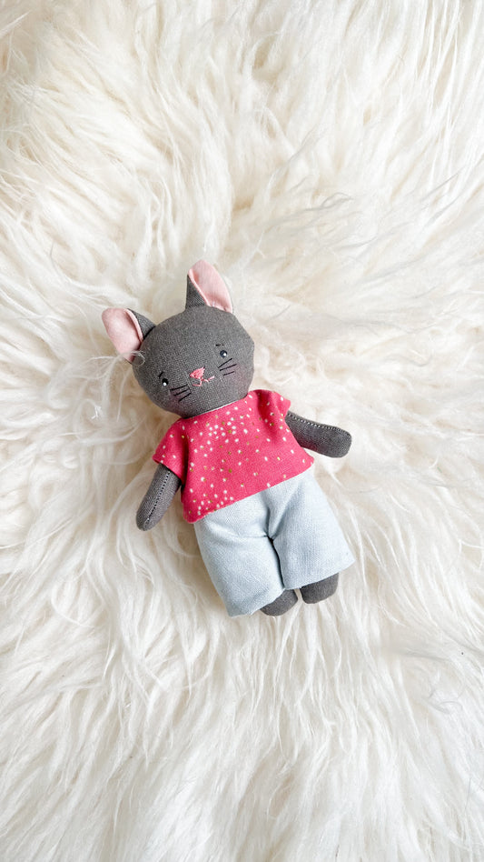 Mini Cat, Cat doll, dollhouse doll