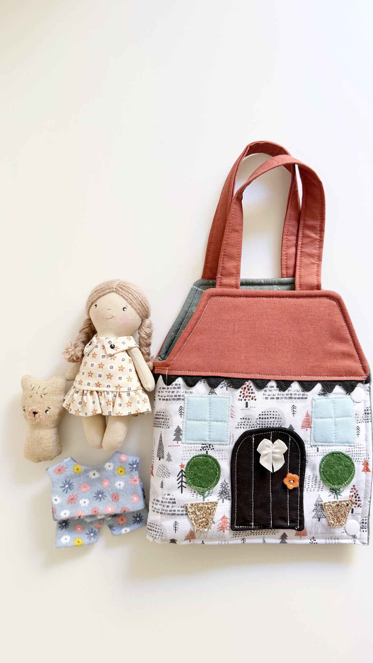 Travel Dollhouse, Portable Doll House, Fabric Dollhouse, Quiet Book
