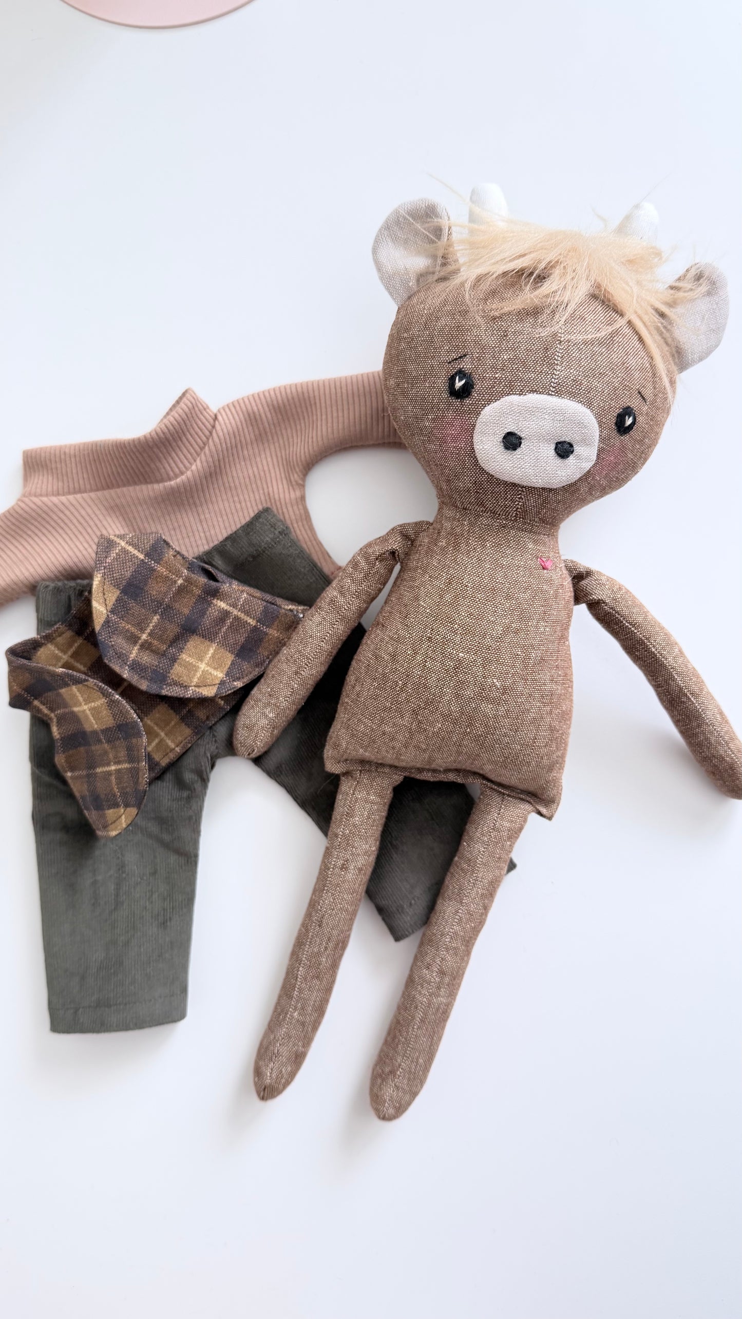 Cow Doll, Hyland Cow Doll