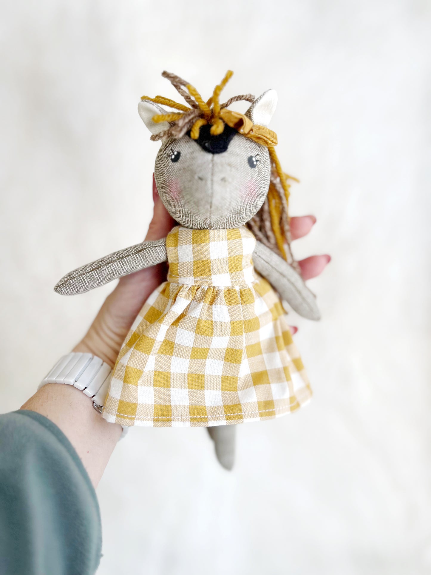 Pocket Horse, Pocket Animal