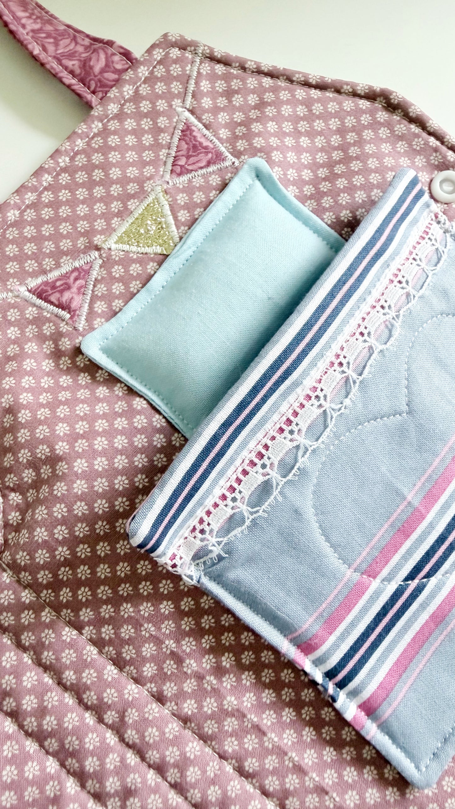 Travel Dollhouse, Pink Fabric Dollhouse
