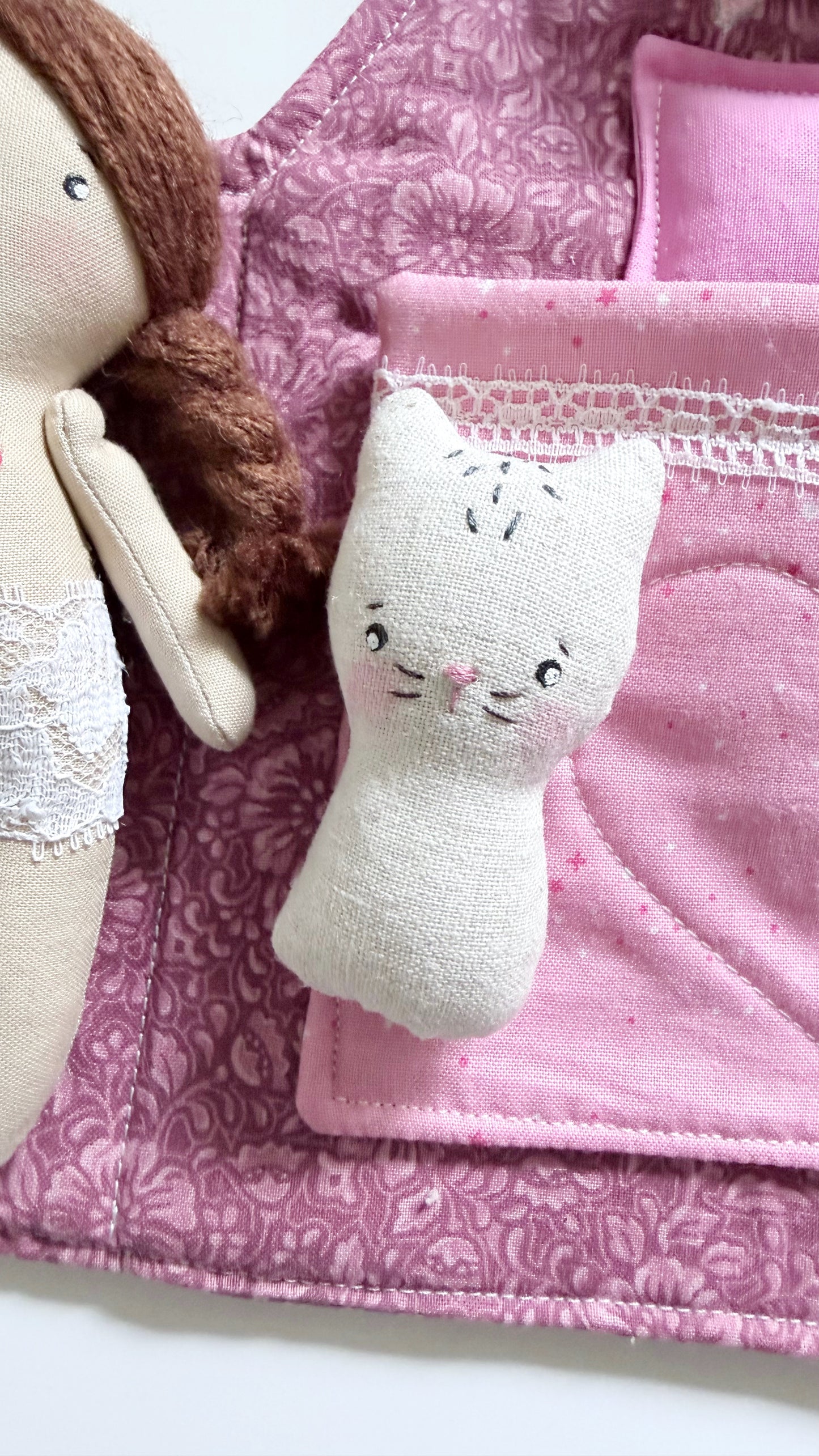 Travel Dollhouse, Pink Fabric Dollhouse