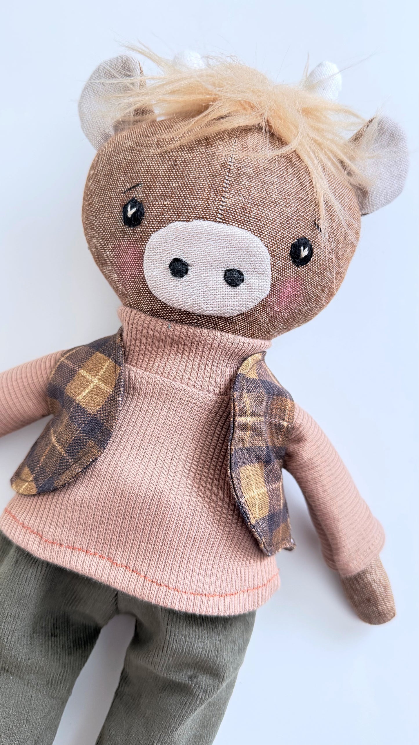 Cow Doll, Hyland Cow Doll