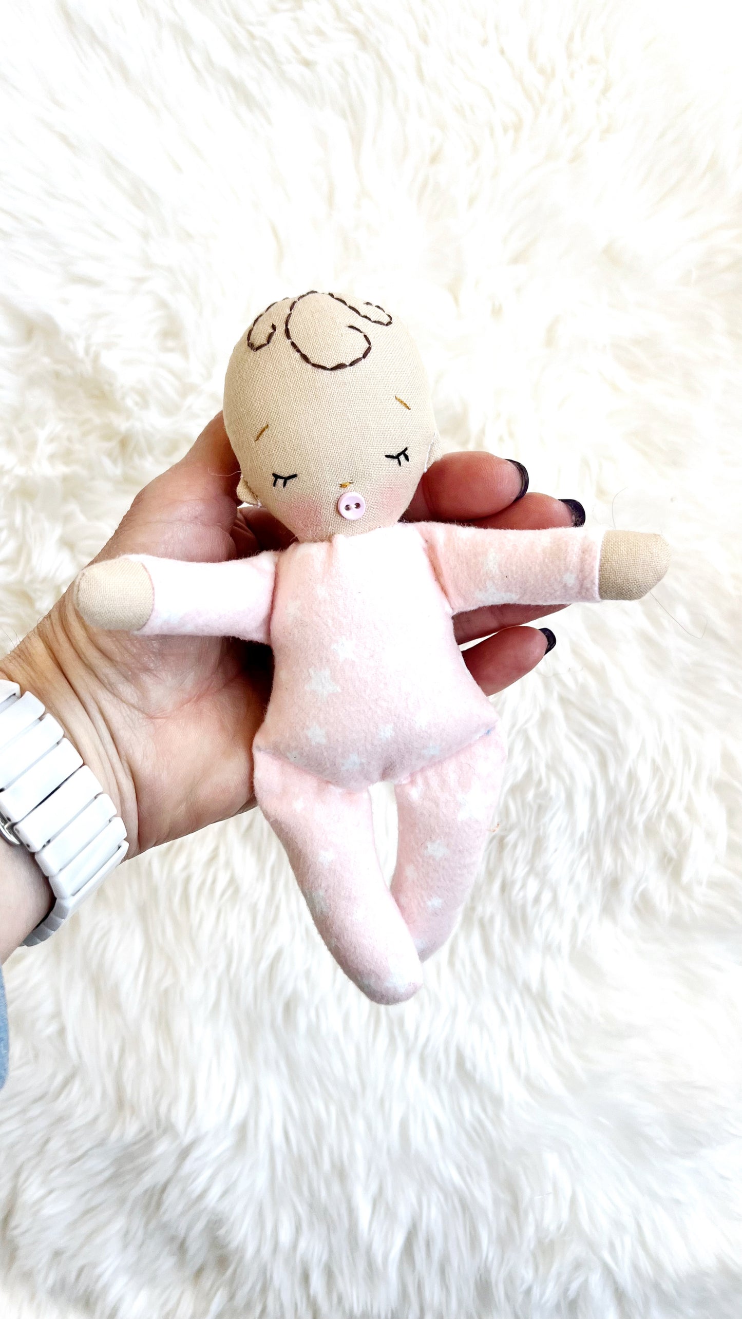 Baby doll, snuggle doll