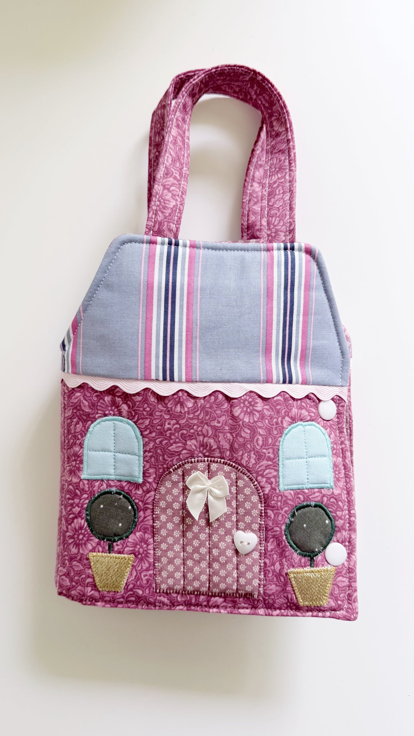 Travel Dollhouse, Pink Fabric Dollhouse