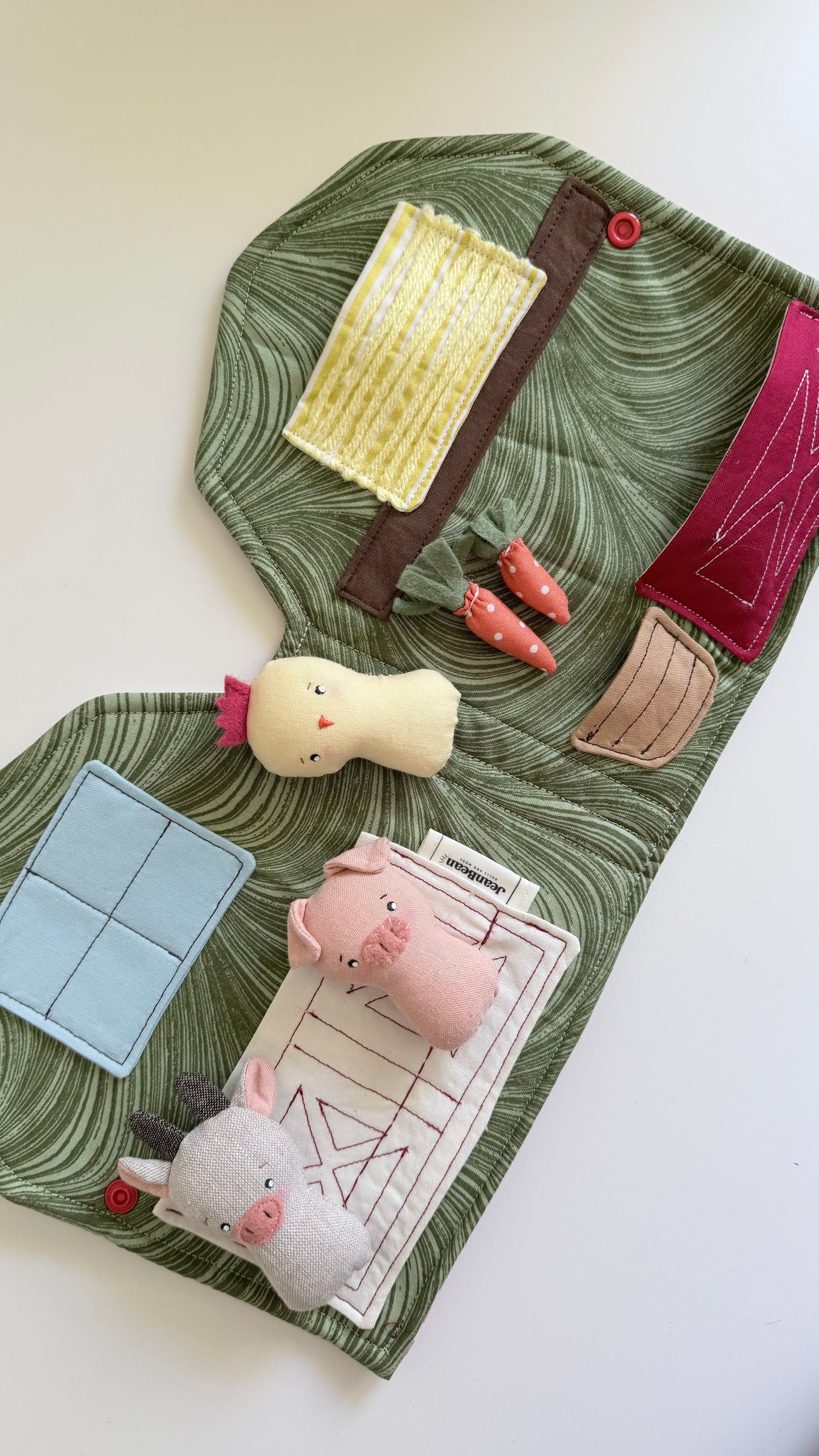 Barn Wallet, Barnyard House, Farm Animals