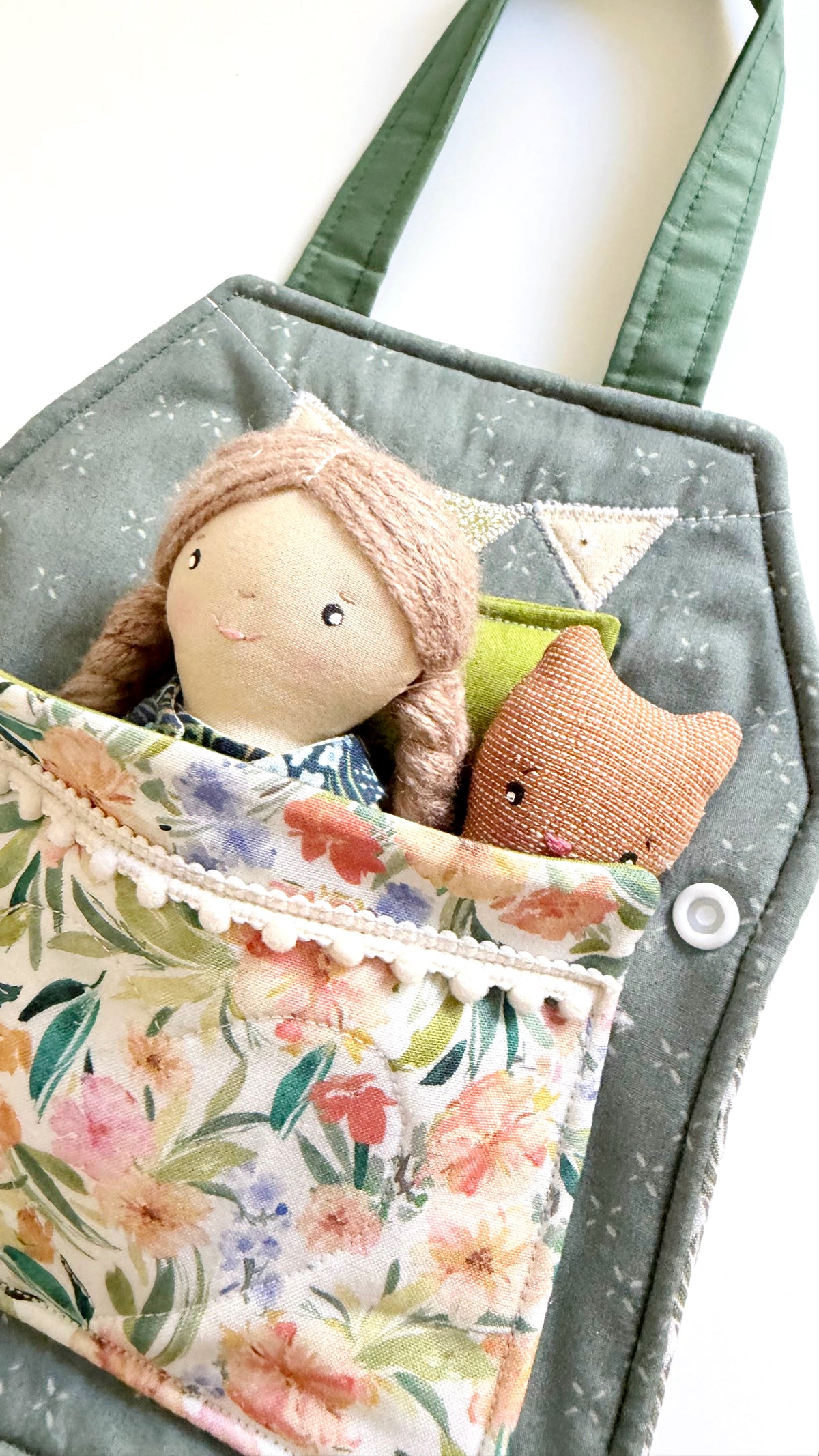 Travel Dollhouse, Portable Doll House, Fabric Dollhouse, Quiet Book