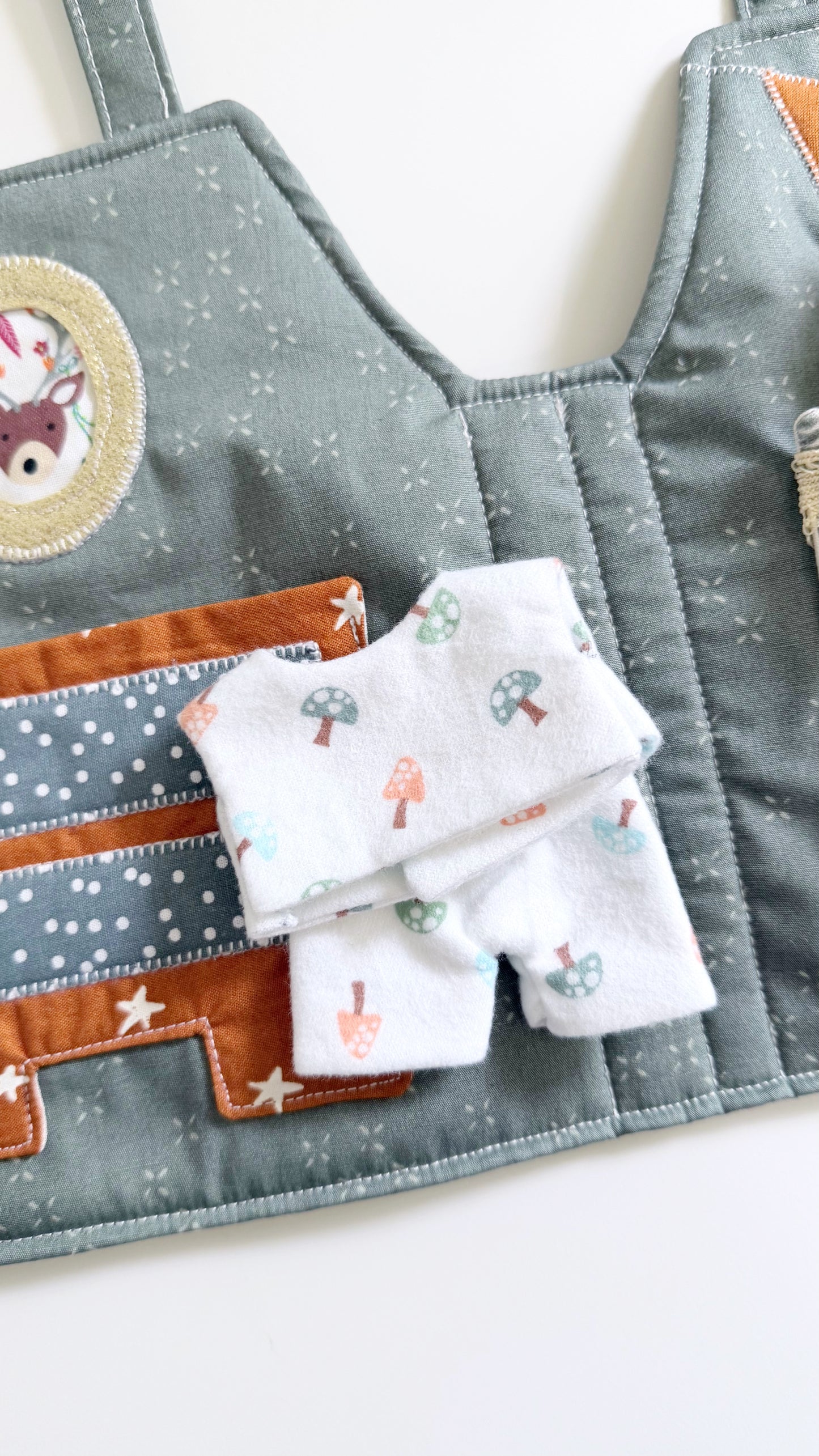 Travel Dollhouse, Camping Fabric Dollhouse
