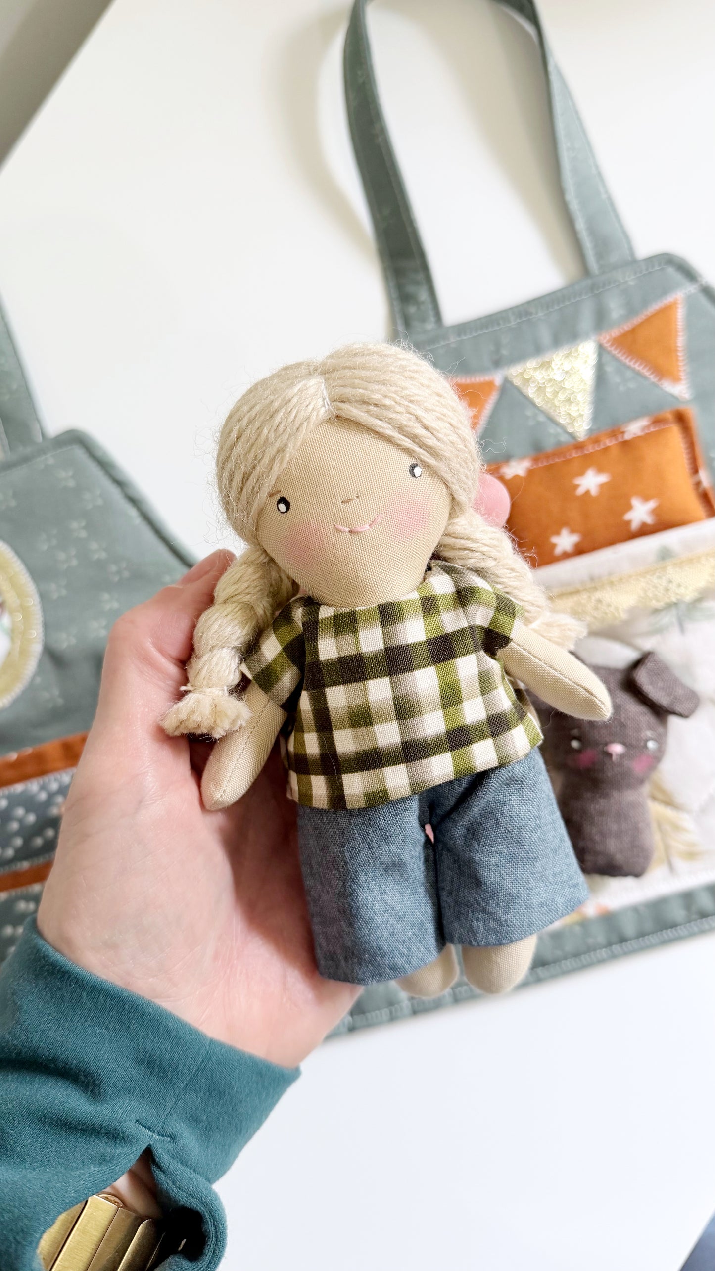 Travel Dollhouse, Camping Fabric Dollhouse
