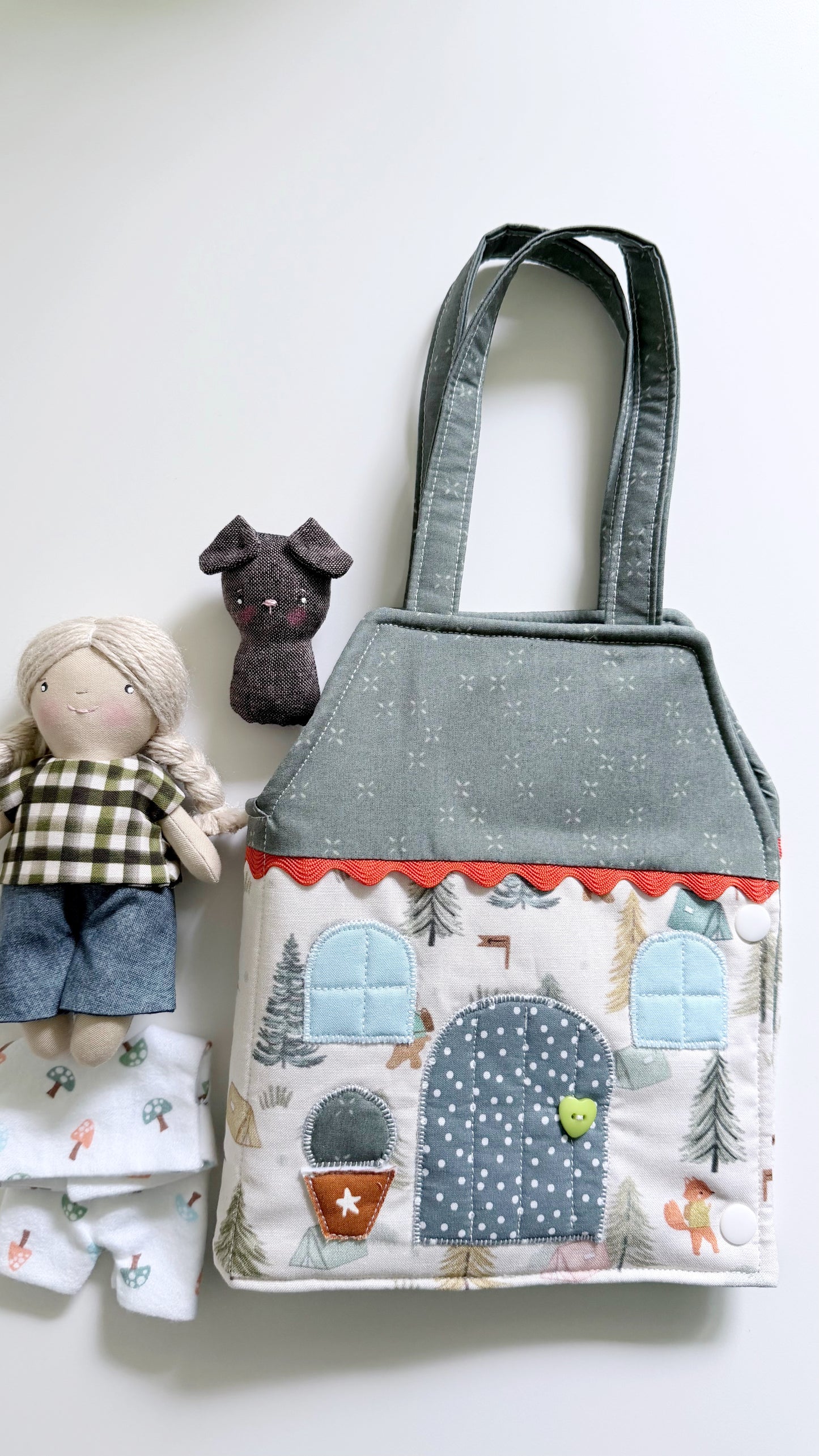 Travel Dollhouse, Camping Fabric Dollhouse